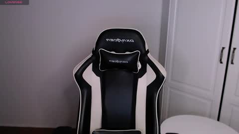 Snapshot of yourbilly chatting on 2, 4, 2026 Billy online show from 2, 4, 2026