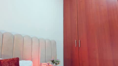 YOURBOYNEXTDOOR online show from 17, 12, 2024