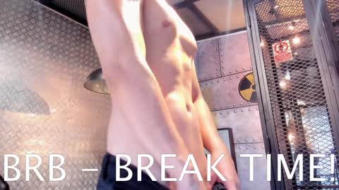 YOURBOYNEXTDOOR online show from 30, 12, 2024