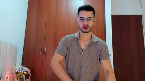 YOURBOYNEXTDOOR online show from 4, 1, 2025