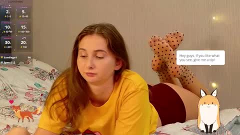 Snapshot of yourcreamyister chatting on 18, 10, 2025 creamysister online show from 18, 10, 2025