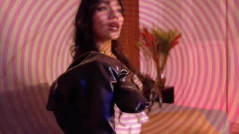 Snapshot of yourcutemolly chatting on 3, 2, 2026 Selena online show from 3, 2, 2026