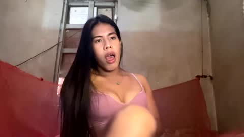 Snapshot of yourdream_ashly chatting on 6, 5, 2026 Ashly online show from 6, 5, 2026