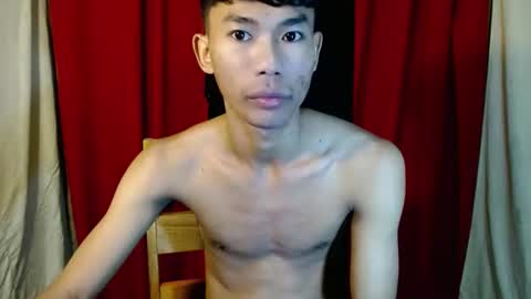 Snapshot of yourdreamboyx chatting on 16, 12, 2024 Rence online show from 16, 12, 2024