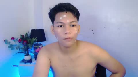 Snapshot of yourdreamboyxx chatting on 8, 1, 2026 HEN online show from 8, 1, 2026