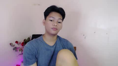 Snapshot of yourdreamboyxx chatting on 11, 1, 2026 HEN online show from 11, 1, 2026