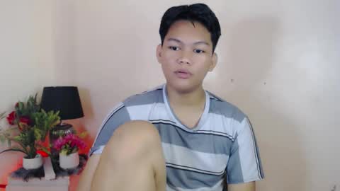 Snapshot of yourdreamboyxx chatting on 13, 1, 2026 HEN online show from 13, 1, 2026