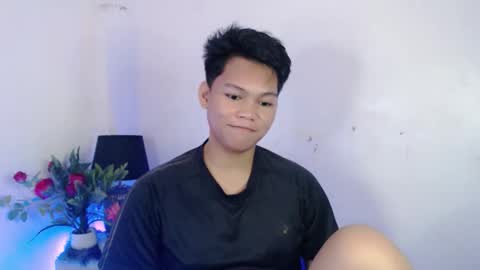 Snapshot of yourdreamboyxx chatting on 16, 1, 2026 HEN online show from 16, 1, 2026