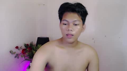 Snapshot of yourdreamboyxx chatting on 5, 2, 2026 HEN online show from 5, 2, 2026