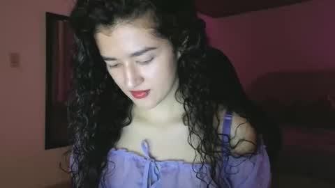 Snapshot of yourdreamgirl2025 chatting on 3, 4, 2026 yourdreamgirl2025 online show from 3, 4, 2026