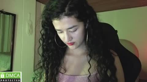 yourdreamgirl2025 online show from 18, 6, 2026