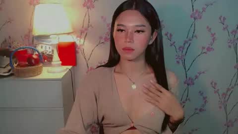 Snapshot of yourdreamgirljane chatting on 11, 10, 2025 JANE online show from 11, 10, 2025