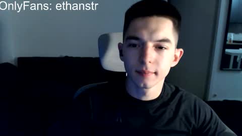 Snapshot of yourethan chatting on 15, 10, 2025 yourethan online show from 15, 10, 2025