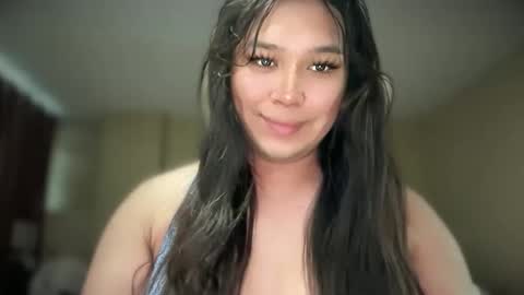 yourfairy_amoreen online show from 16, 12, 2025