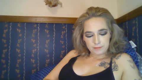 Her online show from 30, 7, 2026
