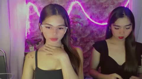 Snapshot of yourfavoratesunshine chatting on 23, 3, 2026 Sunshine online show from 23, 3, 2026