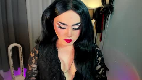  not into STINGY and CHEAP people online show from 27, 11, 2025