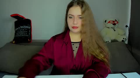 Snapshot of yourgem__ chatting on 2, 10, 2025 yourgem__ online show from 2, 10, 2025