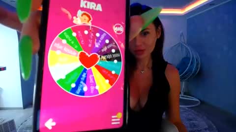 call meKira online show from 29, 6, 2026