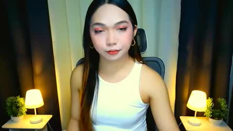 Goddess Yoshi online show from 15, 12, 2025