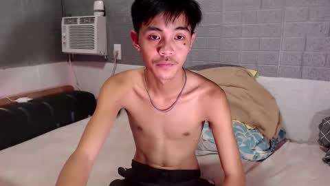 Snapshot of yourguy_josh23 chatting on 9, 4, 2026 Josh online show from 9, 4, 2026