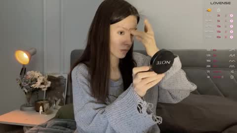 Snapshot of yourher0in chatting on 6, 12, 2024 Aida online show from 6, 12, 2024