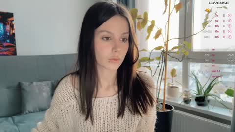 Snapshot of yourher0in chatting on 16, 12, 2024 Aida online show from 16, 12, 2024