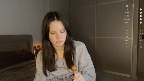 Snapshot of yourher0in chatting on 25, 1, 2025 Aida online show from 25, 1, 2025