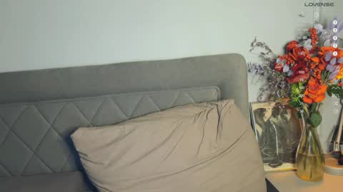 Snapshot of yourher0in chatting on 4, 2, 2025 Aida online show from 4, 2, 2025