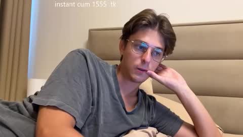 Chris online show from 11, 9, 2025