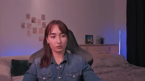 Snapshot of yourjullymoon chatting on 18, 10, 2025 Jully online show from 18, 10, 2025