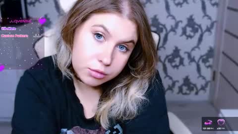 Snapshot of yourkarma_2_0 chatting on 10, 9, 2025 Karma online show from 10, 9, 2025