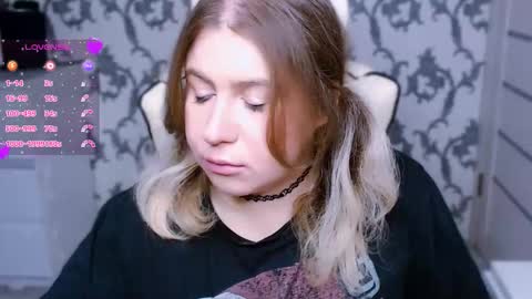 Snapshot of yourkarma_2_0 chatting on 1, 10, 2025 Karma online show from 1, 10, 2025