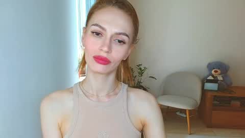 Snapshot of yourladysunshine chatting on 2, 5, 2026 Ksyusha online show from 2, 5, 2026