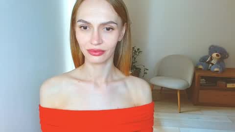 Snapshot of yourladysunshine chatting on 28, 5, 2026 Ksyusha online show from 28, 5, 2026