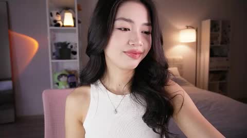 yourlittlesunrise_ online show from 21, 5, 2026