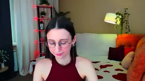 Snapshot of yourlovelystoryy chatting on 20, 6, 2026 Vetta online show from 20, 6, 2026