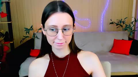 Snapshot of yourlovelystoryy chatting on 27, 6, 2026 Vetta online show from 27, 6, 2026