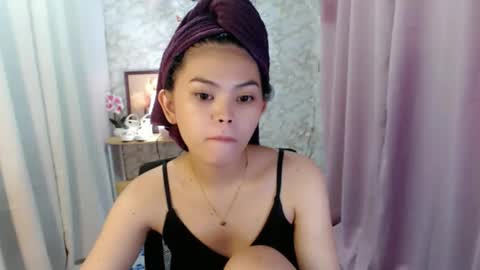 your lovely Dina online show from 16, 12, 2025