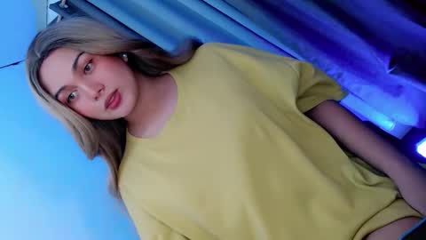 Snapshot of yourlovingpearl chatting on 21, 4, 2026 PEARL online show from 21, 4, 2026
