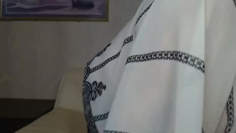 Snapshot of yourmilf4love chatting on 24, 9, 2025 lANA online show from 24, 9, 2025