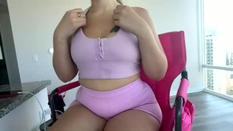 Snapshot of yourneighborcamilla chatting on 29, 6, 2026 Your Neighbor Camilla online show from 29, 6, 2026