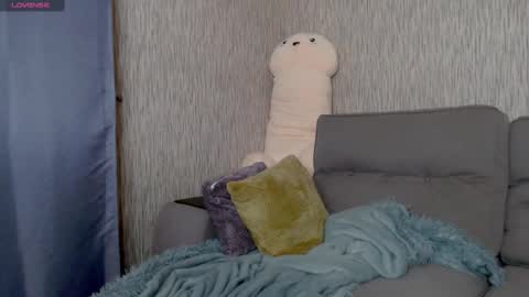 Snapshot of yourr_muse chatting on 19, 2, 2025 Yourr Muse online show from 19, 2, 2025