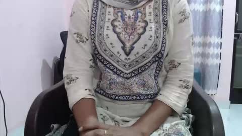 Snapshot of yoursassy_girl chatting on 31, 10, 2025 yoursassy_girl online show from 31, 10, 2025