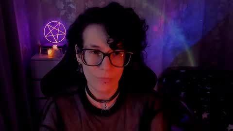 Snapshot of yourscosmic chatting on 7, 3, 2025 Yours Cosmic online show from 7, 3, 2025