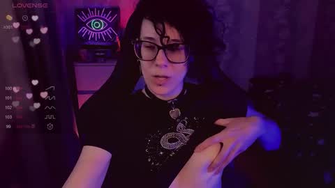 Yours Cosmic online show from 4, 11, 2025