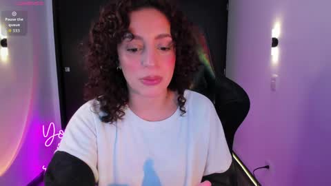Snapshot of yoursecretcrush_ chatting on 15, 4, 2026 Camille online show from 15, 4, 2026
