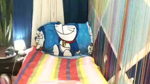 Nica Trocio online show from 24, 1, 2025