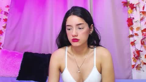 Snapshot of yoursexy18lover chatting on 16, 11, 2025 Lina and roberth online show from 16, 11, 2025