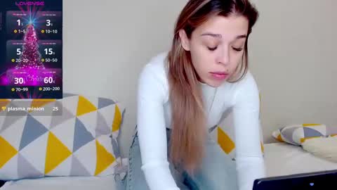 Snapshot of yoursoul_mila chatting on 12, 12, 2024 yoursoul_mila online show from 12, 12, 2024